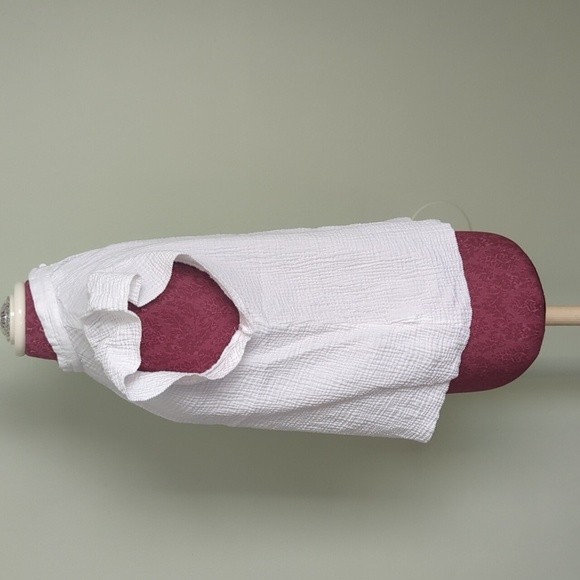 Joe's Jeans White Flutter Sleeve Top, US L - Picture 2 of 7